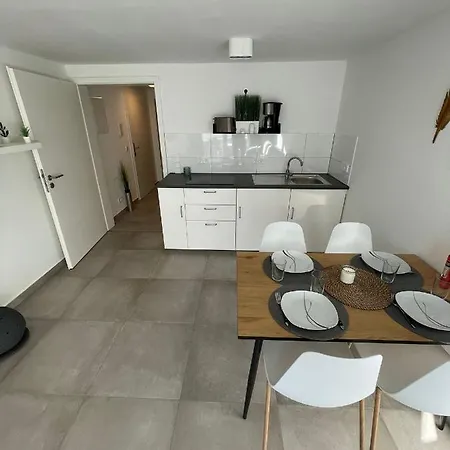 Apartment Casa Hintze Ii- 2 Zimmerwohnung 5 Minuten Zu Fuss In Innenstadt Und Nahe Der Berge *